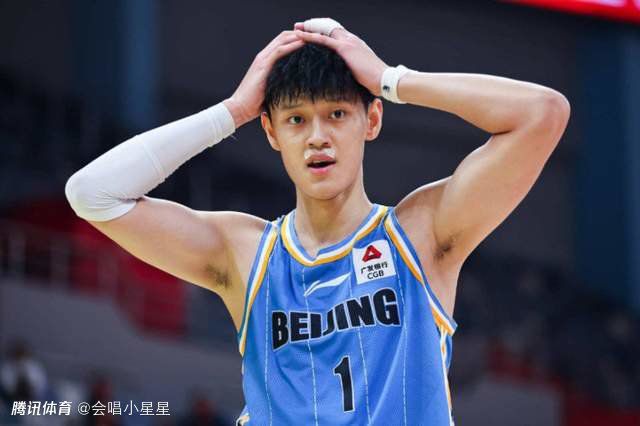 他不断揉着我的双乳