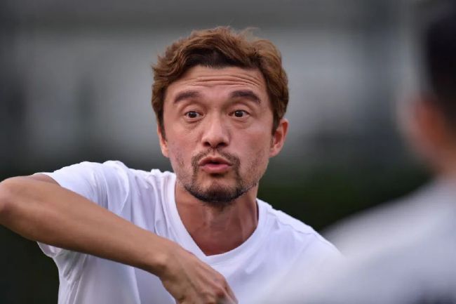 她淫乱的手